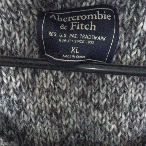ABERCOMBIE FITCH CABLE KNIT PULLOVER SWEATER XL - Picture 3 of 7